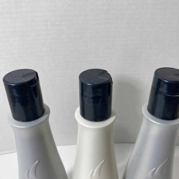 Nexxus Ultimate Moisture 2 Shampoo 1 Conditioner Original Formula - Picture 3 of 13